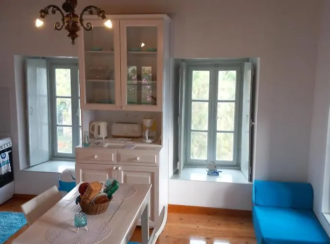 Iolis Loft Hydra